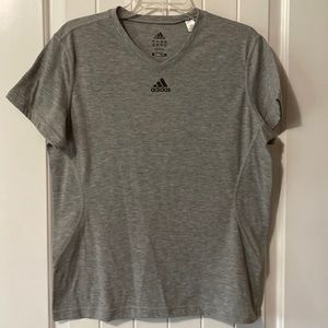 Adidas Climalite V neck Tee size XL